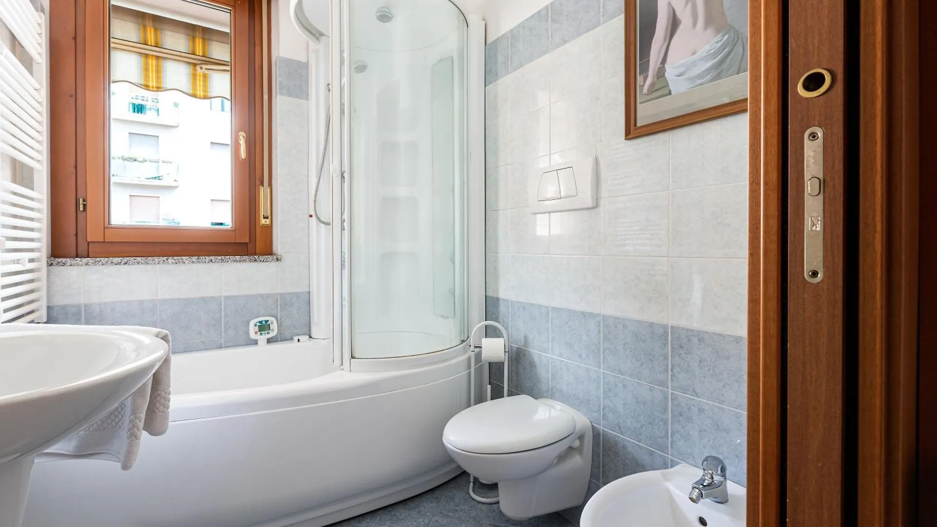 Cosy Studio With Balcony & Private Garage Milan 0*,
